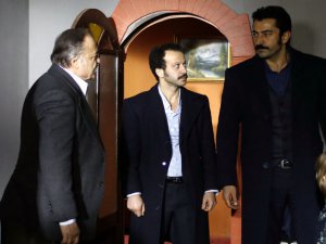 Karadayı....MAHİR VE AİLESİ KAÇIŞ YOLUNDA!