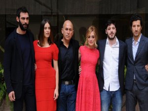 `Kemerlerinizi Bağlayın`... ROMA`DA GÖRÜCÜYE ÇIKTI