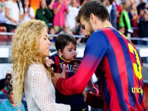 Shakira..."TUTKULU AŞKIM EŞİM PİQUE`DEN 8 ÇOCUK İSTİYORUM"