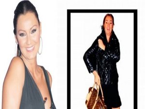 Pınar Altuğ...GÜZEL OYUNCU DA ÇİFT ÇANTA MODASINA UYDU!