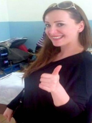 Deniz Tunca... ``KADINLAR EVİNDE HUZUR BULSUN`` ETKİNLİĞİNE KATILIP SEVENLERİYLE BULUŞTU !