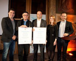 Timur Savcı... ALMANYA`DAN `UYUM ÖDÜLÜ`!