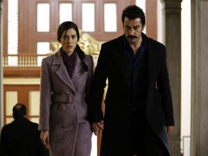 Karadayı...PAZARTESİ GECELERİNİN VAZGEÇİLMEZİ  YİNE TÜM KATEGORİLERDE EN ÇOK İZLENEN YAPIM OLDU!