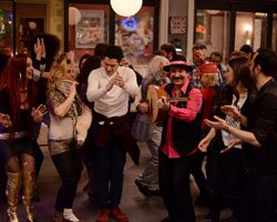 `Yalan Dünya`... ROMAN HAVASI ESECEK!