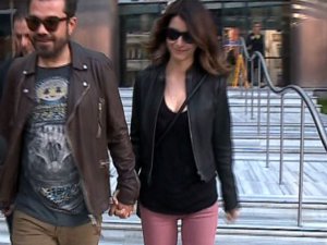 Kenan Doğulu-Beren Saat... SEZEN AKSU`YU ZİYARET ETTİLER!