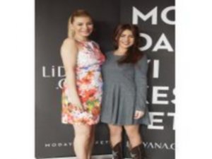 Zeynep Turan... İLKBAHAR EKİNOKSU AMBİANSINDA, TAKI TASARIMLARI!