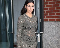 Kim Kardashian... İÇ ÇAMAŞIRLARI ALAY KONUSU OLDU!