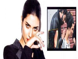 Tuba Büyüküstün... SIRTINDAKİ DÖVMENİN SIRRI NE?