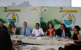 Bolu Festivali'nin son gününde yemek yarışması yapıldı... YARIŞMA BAHANE, YEMEKLER ŞAHANE