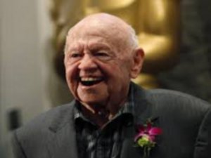 Mickey Rooney... HOLLYWOOD`DAN BİR YILDIZ DAHA KAYDI!...