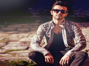 Kaan Balcı... "GİDEMEDİM" İLE YENİDEN SEVENLERİNE MERHABA DİYOR!...