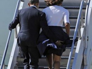 Barack Obama... FİRST LADY MİCHELLE OBAMA`YA FRİKİK ENGELİ!...