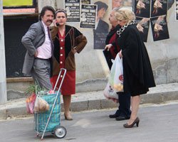 Doksanlar... CEP TELEFONU HEYECANI!