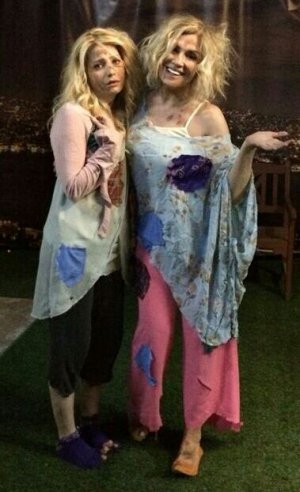 ANALI OĞULLU DİZİSİNDE ANALI-KIZLI KOALİSYONU!