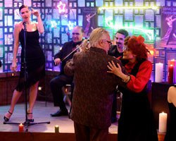 Şevval Şam...  BU HAFTA YALAN CAFE`YE KONUK OLDU!