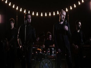 Pera - Toygar Işıklı .... BEKLENEN KLİP GELDİ!