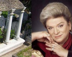 Zeki Müren... `AİLE KABRİSTANI`NDA HIRSIZLIK!