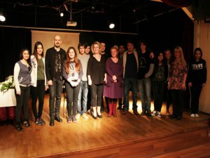 Toygar Işıklı... GELECEĞİN SANATÇILARIYLA BULUŞTU