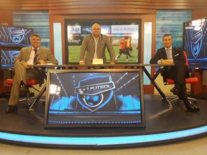 2 ARTI 1....ŞAKAYLA KARIŞIK FUTBOL