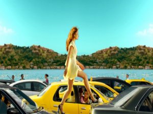 Nurgül Yeşilçay... İSTANBUL TRAFİĞİNİ NASIL KİLİTLEDİ!...