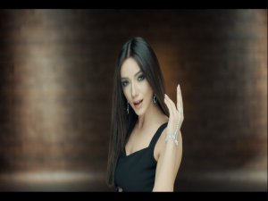 Öykü Gürman... "NEM ALACAK FELEK" BENİM İLE DİJİTAL PLATFORMLARDA!...