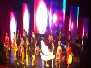 Zara -Ende Orkestrası.... MÜZİK DOLU MUHTEŞEM GECE!