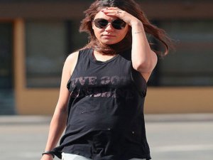 Mila Kunis... DÜNYANIN EN SEKSİ 6. KADININI, ANNELİK HEYECANI SARDI...