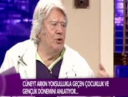 Cüneyt Arkın... `BAŞUCUMDA EKMEKLE UYURUM!`