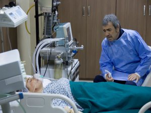 Bugünün Saraylısı... ÜFTADE HAYAT MÜCADELESİ VERİYOR!