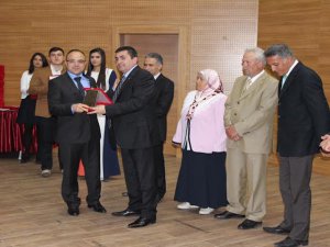 KAY DERS DERNEĞİ KAYSERİ`DE SEVGİ VE BAŞARI ÖDÜLÜ