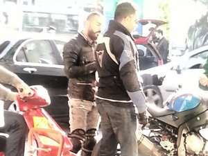 Rober Hatemo... ÜNLÜ ŞARKICIDAN İSTANBUL TRAFİĞİNE ÇÖZÜM !..