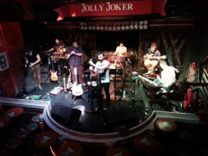 Mehmet Erdem... `HİÇ KONUŞMADAN` ALBÜMÜYLE HAYRANLARIYLA BULUŞTU !..