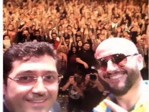 Bedük...BEŞİKTAŞ BELEDİYE BAŞKANI MURAT HAZİNEDAR İLE REKOR BAK-ÇEK !..