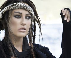 KAÇUV İÇİN MUMLAR HELİN AVŞAR'DAN!