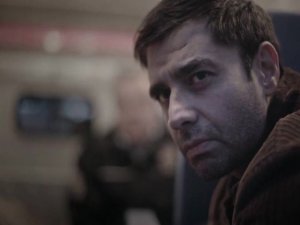 Cansel Elçin... `EN İYİ ERKEK OYUNCU` ÖDÜLÜ, `ROYA` FİLMİYLE GELDİ !..