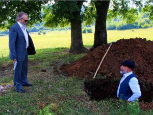 Kaçak... TOPÇUOĞLU HAYATİ BİR KARAR VERİYOR!