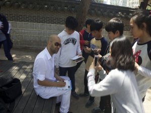 Murat Evgin... `HAYATI YAVAŞLAT` ŞARKISINA, ŞARKISIZ TANITIM !..