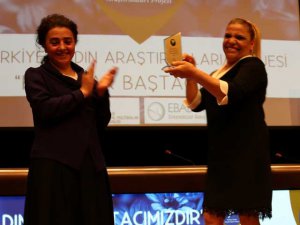 Kibariye... 40. SANAT YILINDA DEVLETTEN ÖDÜL!