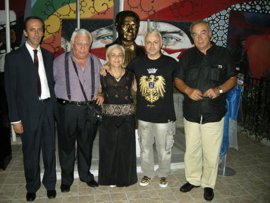 Harun Kolçak..  EĞİTİMCİ OLDU, MÜZİSYEN YETİŞTİRECEK?