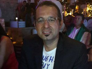 Abdullah Güzey... SOSYAL MEDYA BİRİNCİLERİ ÖDÜLLERİNİ REKLAMCIDAN ALDILAR!..