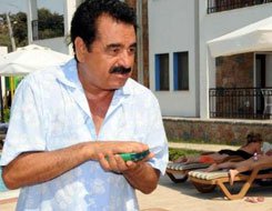 İbrahim Tatlıses... KUR'AN-I KERİM'Lİ  BASIN TOPLANTISI YAPTI!