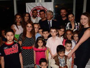 Mehmet-SeldaTopal... ÇOCUKLAR İÇİN ANLAMLI İFTAR!