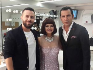 Gülden Karaböcek... YILLARA MEYDAN OKUDU!