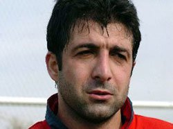 Oktay Derelioğlu... İLK KEZ BİR RADYO BİR FUTBOLCUYA JÜBİLE YAPTI!