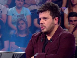 `Kim Milyoner Olmak İster`... NÖBET ESER YENENLER`DE!