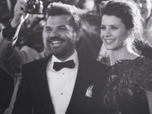 Beren Saat-Kenan Doğulu... GURBETTE EVLENDİLER !..
