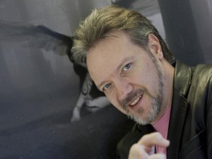 Murat Serezli... `ÇİÇEK` DİZİSİNDE, TEK BÖLÜMDE KİLİT ROLDE !:.