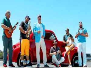 Serdar Şengül... ANTALYALİ SANATÇIDAN,ŞEKER TADINDA BAYRAM SİNGLE`I...