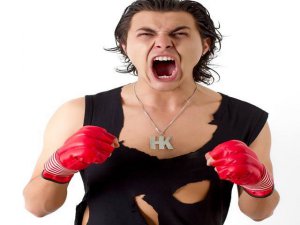 Halil Kara... `NERDESİN AŞKIM` İLE SOSYAL MEDYAYI SALLIYOR !..