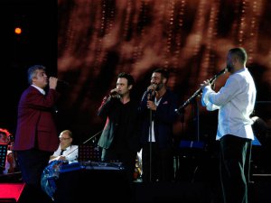 AÇIKHAVA`DA DEVLER BİR ARADA!